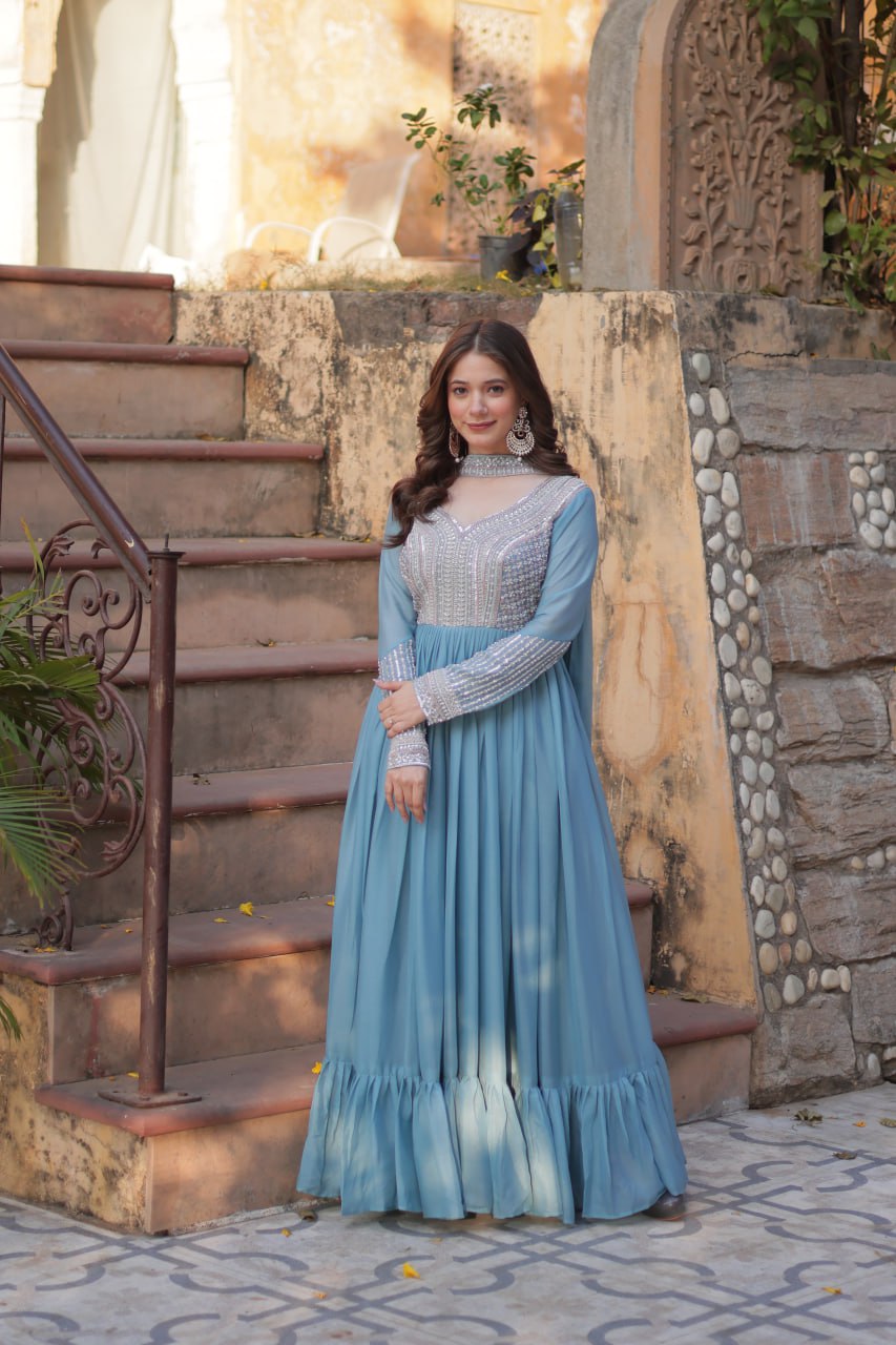 Luxury Embroidered Anarkali Gown Set – Regal Elegance