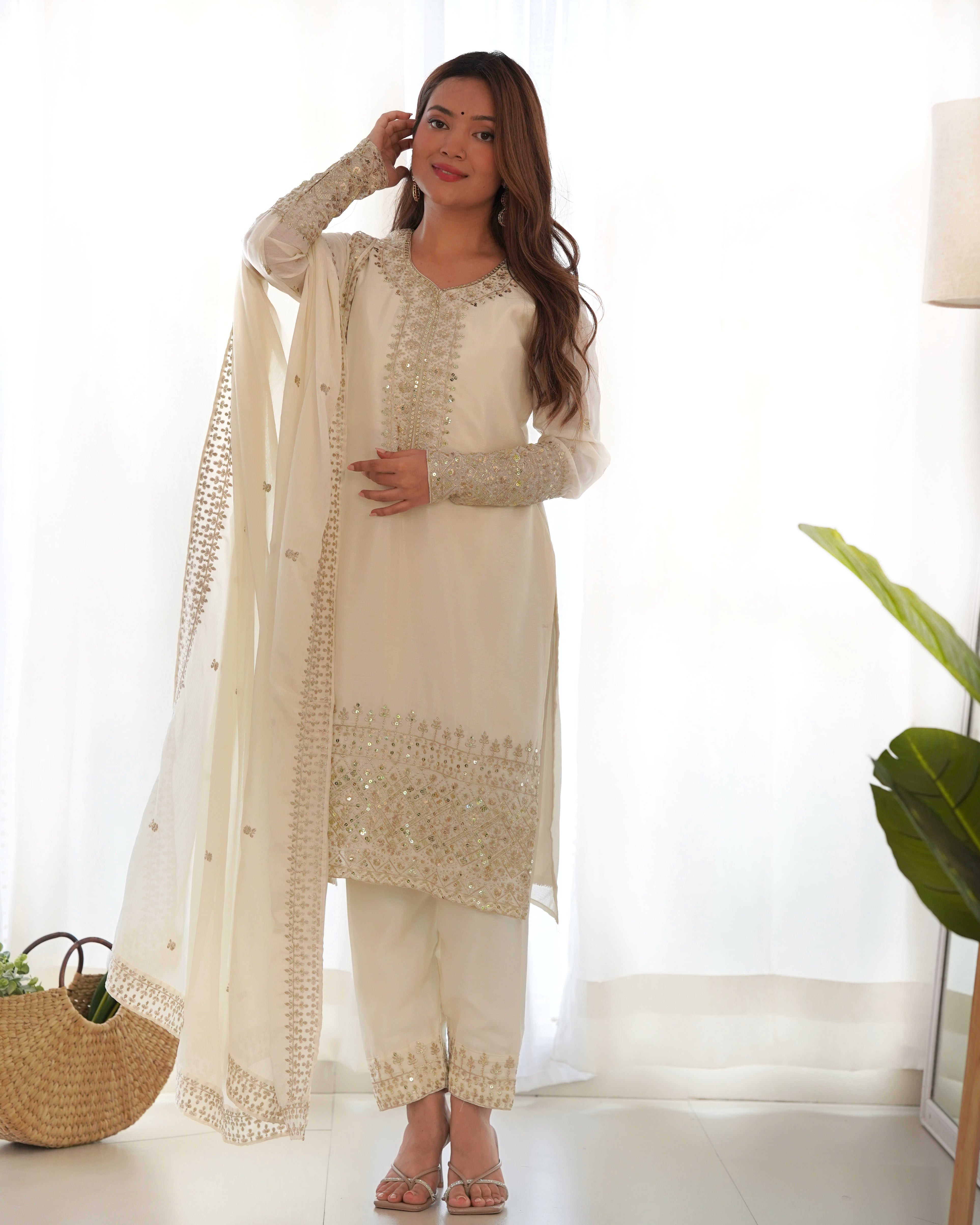 Luxury Pakistani Straight Fit Suit – KB-279