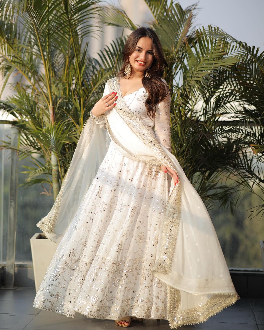 Trendy Off White Suit Set for Women With Embroidery and Sequnce Work LF-128