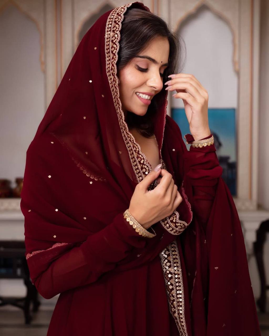 Step into style with this stunning Designer Gown Set RT-5807