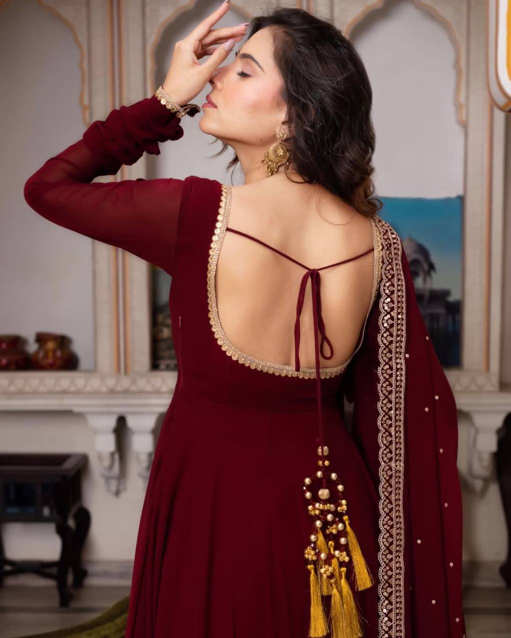 Step into style with this stunning Designer Gown Set RT-5807